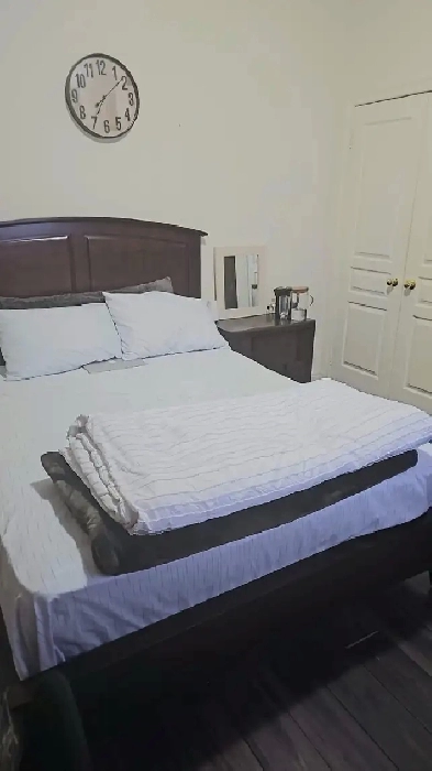 PRIVATE 2 BEDROOM UPPER LEVEL AVAILABLE FOR FEMALES ONLY Image# 7