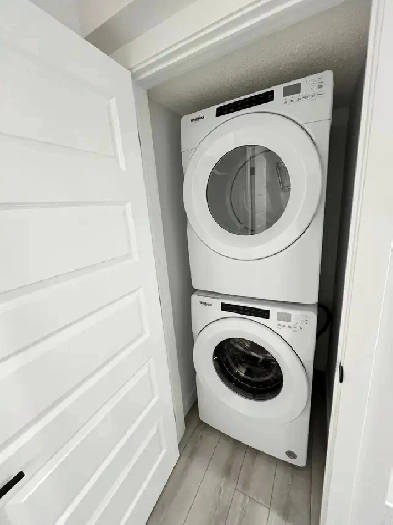 Brand New 2 Bedroom Basement in Silverton $1300 available 01Aug Image# 5
