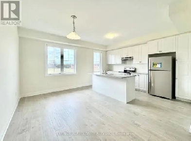 3 bed 4 bath townhouse - Rutherford/Keele Image# 4