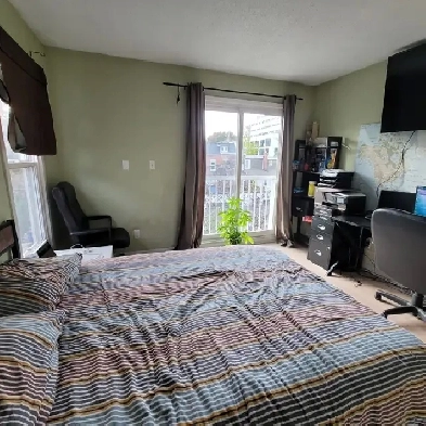 Private Room For Rent Image# 4