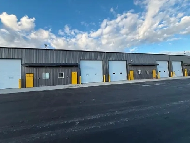 commercial space available in Springfield 1500 square feet Image# 2