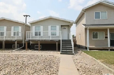 3 Bed 1 Bath in Regent Park Image# 4