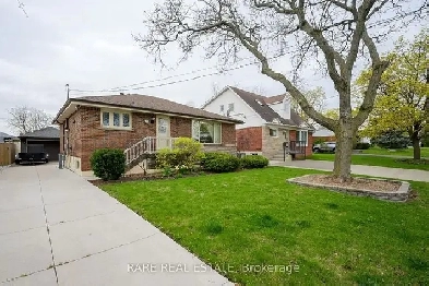Nestled on a serene, family-friendly street! Image# 6