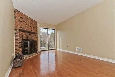 Fully furnished room for rental - Females only Image# 6