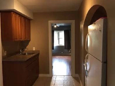 Lovely one bedroom apartment NE London Image# 4