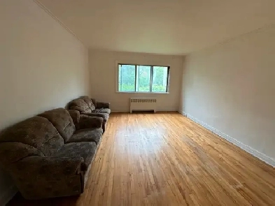 1 bedroom,big 3.5 at cote des neiges Image# 1