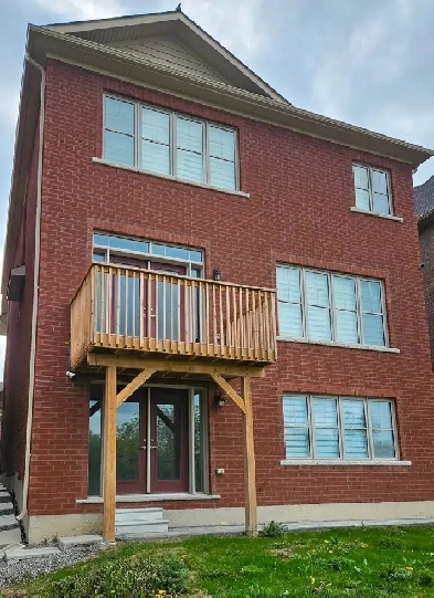 Short-term Rental in a Walkout basement at Whitby Image# 5