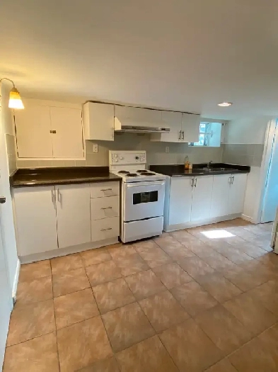 2 Bedroom Basement Apartment  -  Pape Ave – Utilities Included Image# 2
