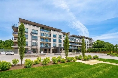 Luxury Living in Elora Mill Condo Image# 7
