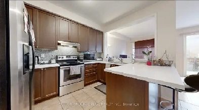 (1) One bedroom basement for rent (2) Room upstairs for rent Image# 2