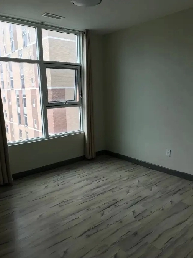 1 Female Bedroom in a 2 Bedroom Apartment on Uni. Ave. Image# 1