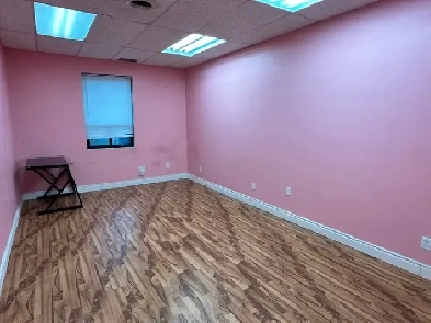 410 Sqft Private Office For Lease Near Dundas and Dixie Image# 2