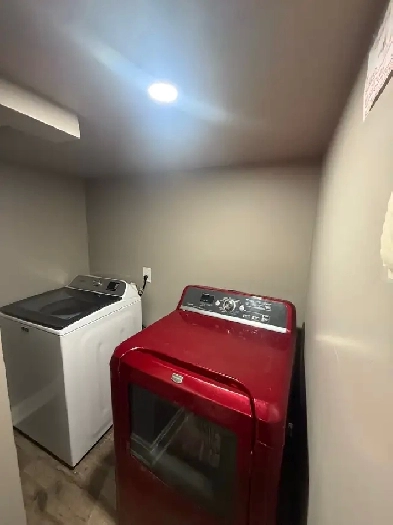One room in basement Image# 6