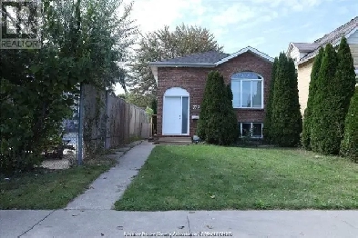 FOR RENT 779 MERCER STREET Unit# UPPER Image# 5