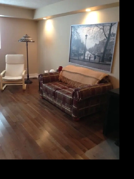 Newly Renovated one Bedroom condo for rent in Norwood Flats Image# 8