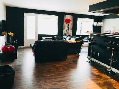 Beautiful 2 bed condo in River Heights Image# 5