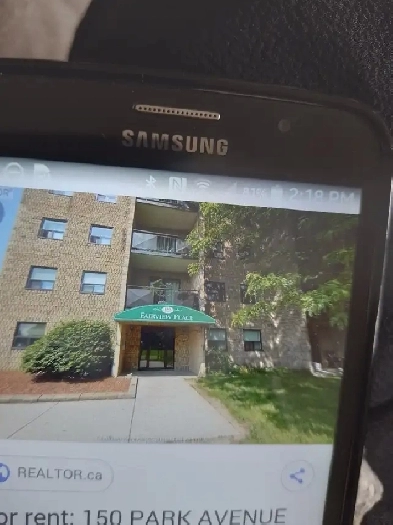 2 BEDROOM APT FOR RENT IN CHARTHAM KENT.  AVAILABLE.  AUG. 1ST Image# 1