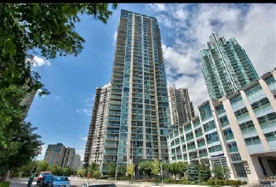 Square one Condo  1 1 with 2 washrooms available for September 1 Image# 9