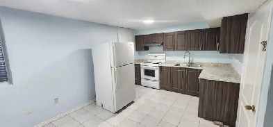Newly Renovated Legalized Basement 2-Bedroom Apartment Image# 4