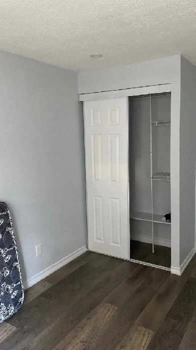 Room for rent Image# 4