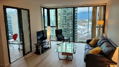 'Fully Furnished 1 BR Den Apartment - Coal Harbour - Vancouver' Image# 5