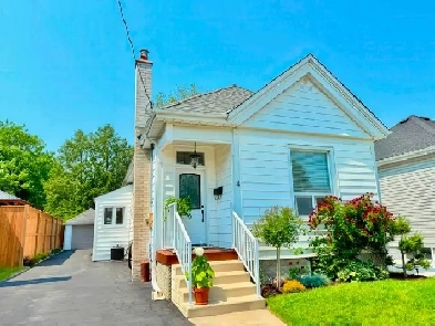 3 BED 2 Bath/suite HOUSE for Sale Image# 1