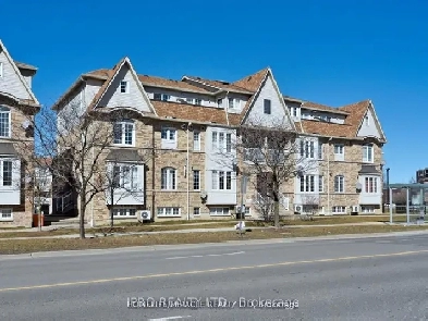 AMAZING - BEAUTIFUL FULL HOUSE FOR RENT IN SCARBOROUGH Image# 4
