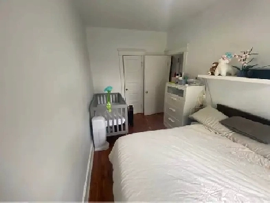 Appartement 3 1/2 à louer à Ville-Émard. Proche du Metro Image# 2