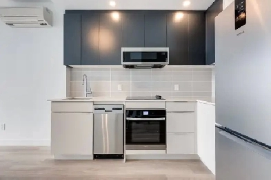 2 Bedrooms & 1Bathroom Available in DT Montreal(All Inclusive ~ Image# 6