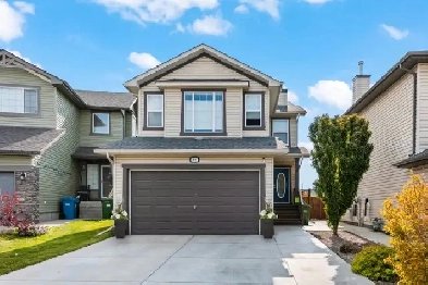 64 Everglen Rise SW for Sale Image# 10