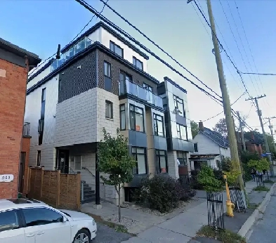 Steps to Parliament Hill - Bright, clean one bedroom apartment. Image# 8