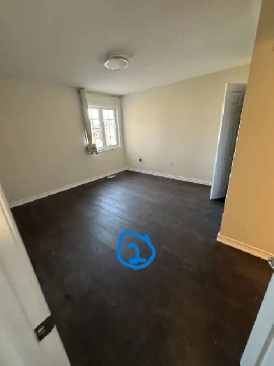 Rooms for Rent – Private Bathrooms – Great Location in Markham Image# 4