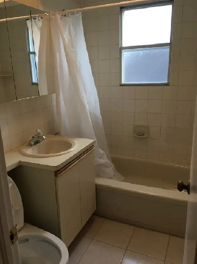 2 bedrooms unit for rent 1900/month Image# 4