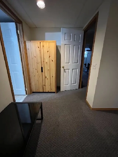 Basement room w ensuite washroom for rent Image# 2