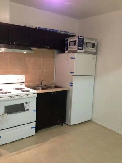 Room For Rent At Spadina/Dundas Single Male Only Image# 3