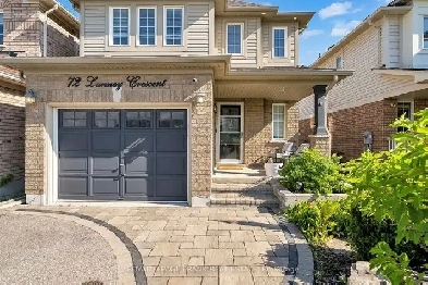 Cozy Living with Modern Elegance Detached Home for Sale! Image# 1