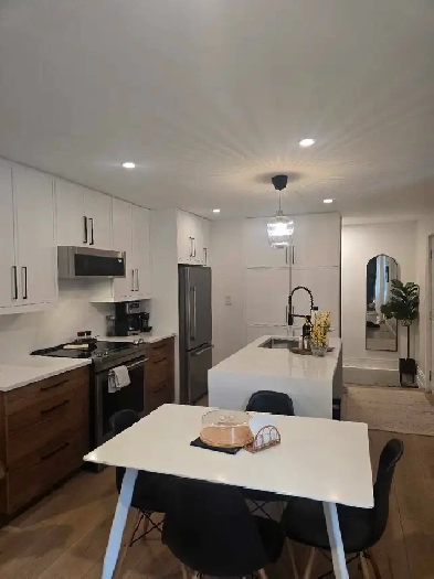 Renovated House In Rosseau For Rent Image# 1