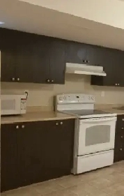 Private room in basement  near Derry/Mavis Mississauga - 725$ Image# 3