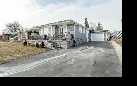 2 Bedroom Basement with Living Room on Rent Image# 5