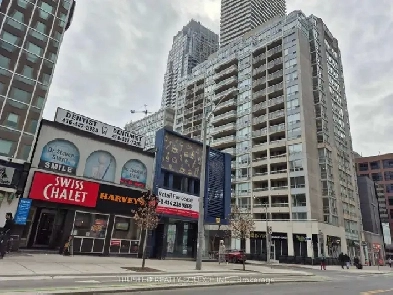Yonge & Eglinton - Fully furnished 2 bedroom -Utilities included Image# 2