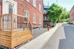 8 ½ à louer – Grand logement spacieux à Saint-Roch Image# 6