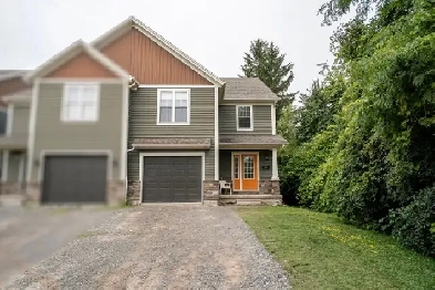 Beautiful Family House in Welland Image# 3