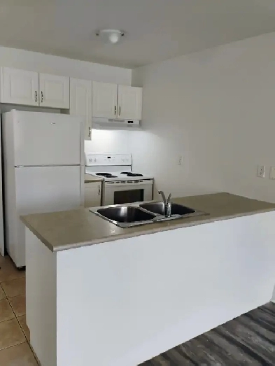 Family Friendly, Secure Building, 1 Bedroom For Rent Image# 3