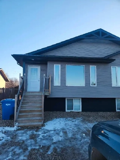 3 bedroom apartment for rent Image# 1