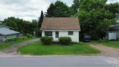 323 Spetz Street Powassan, ON Image# 11