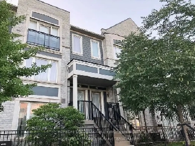 3 bed 3 bath condo townhouse in Mississauga Image# 1