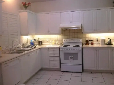 Furnished Large, Clean Bdrm for Rent.$1,000/month ALL INCLUSIVE Image# 6
