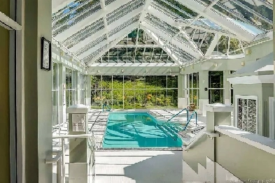 2 Bed Room Highrise Steps to SkyTrain Station Burnaby Image# 2