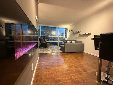 Luxury suite with luxury view!  1050 Burrard Street , Vancouver Image# 2