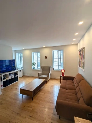 5 1/2 dans Saint-Sauveur - 3 chambres - Dispo en Septembre Image# 3